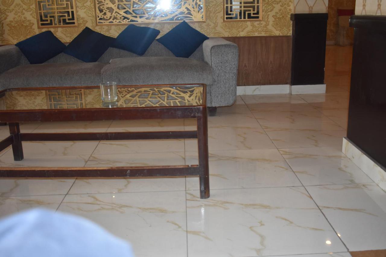 Hotel Burj Al Hateem Равалпинди Екстериор снимка
